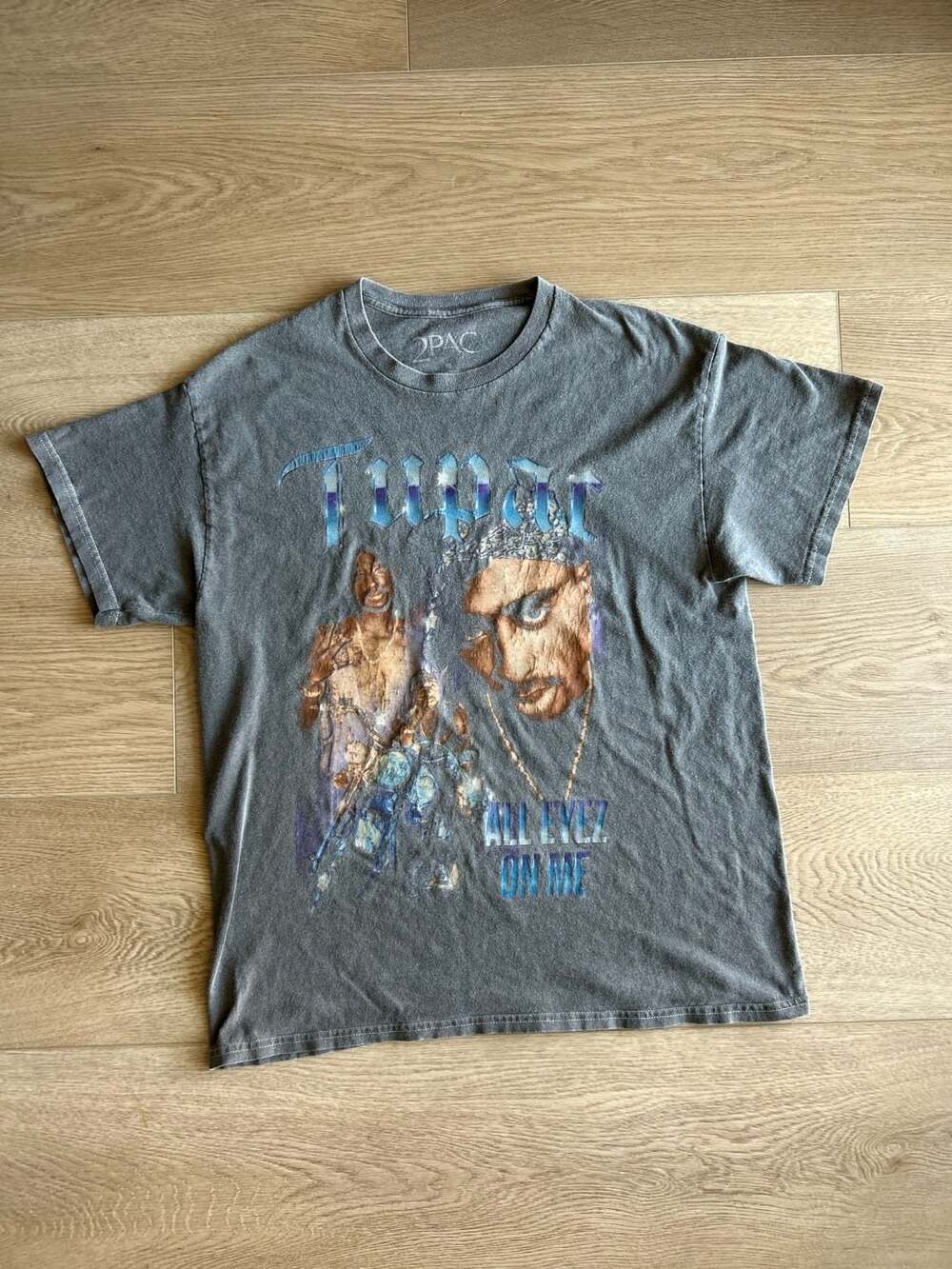 2Pac All Eyez On Me Graphic T-Shirt Size M